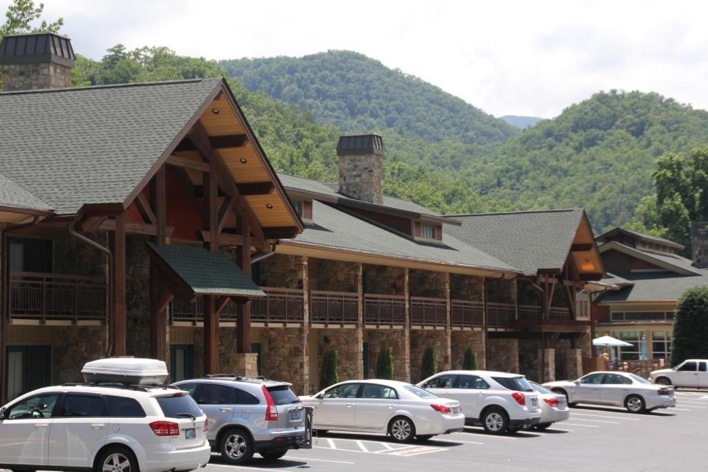 Greystone Lodge On The River Gatlinburg Eksteriør billede